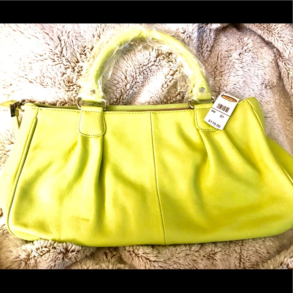 TALBOTS LEATHER HANDBAG
